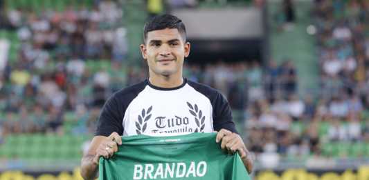 junior brandao