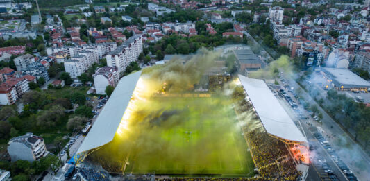 stadion hristo botev fenove koleja