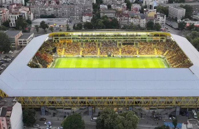 stadion hristo botev botev plovdiv fenove koleja