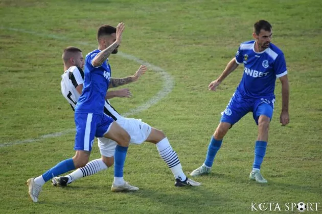 chernomoretz lokomotiv plovdiv 2 dubal (15)