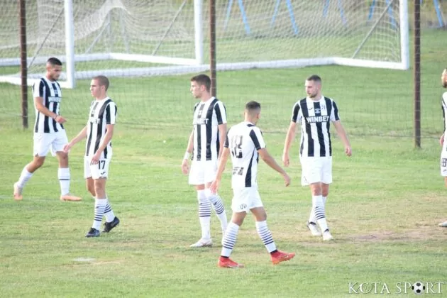 chernomoretz lokomotiv plovdiv 2 dubal (16)