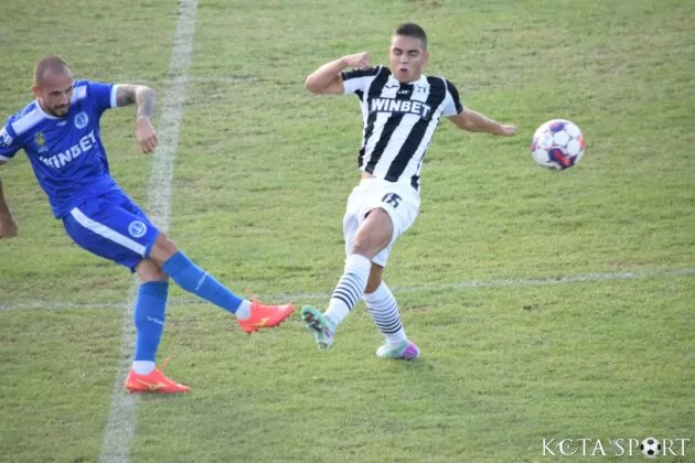 chernomoretz lokomotiv plovdiv 2 dubal (18)