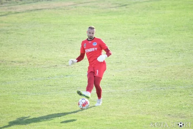 chernomoretz lokomotiv plovdiv 2 dubal (24)