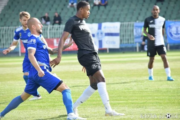 chernomoretz lokomotiv plovdiv (32)