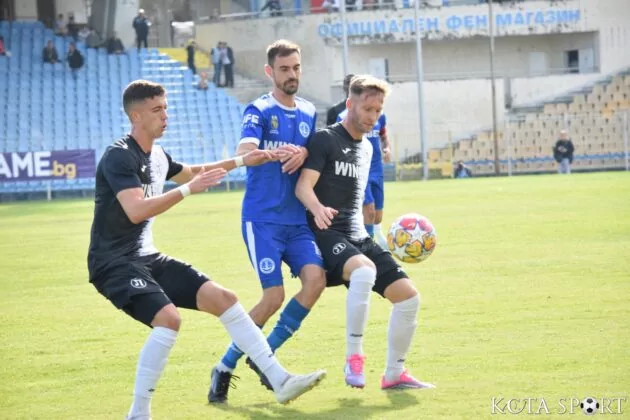 chernomoretz lokomotiv plovdiv (42)