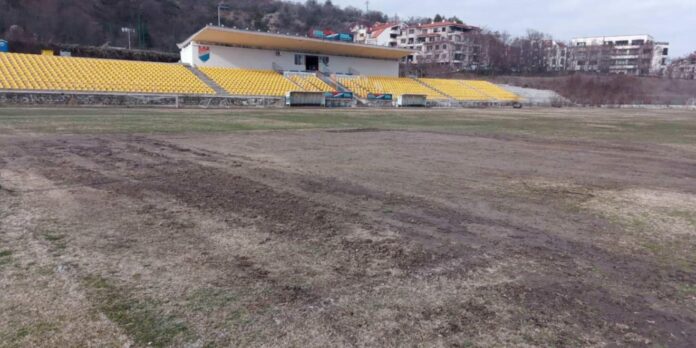 stadion asenovgrad livada4 1320x660 (1)